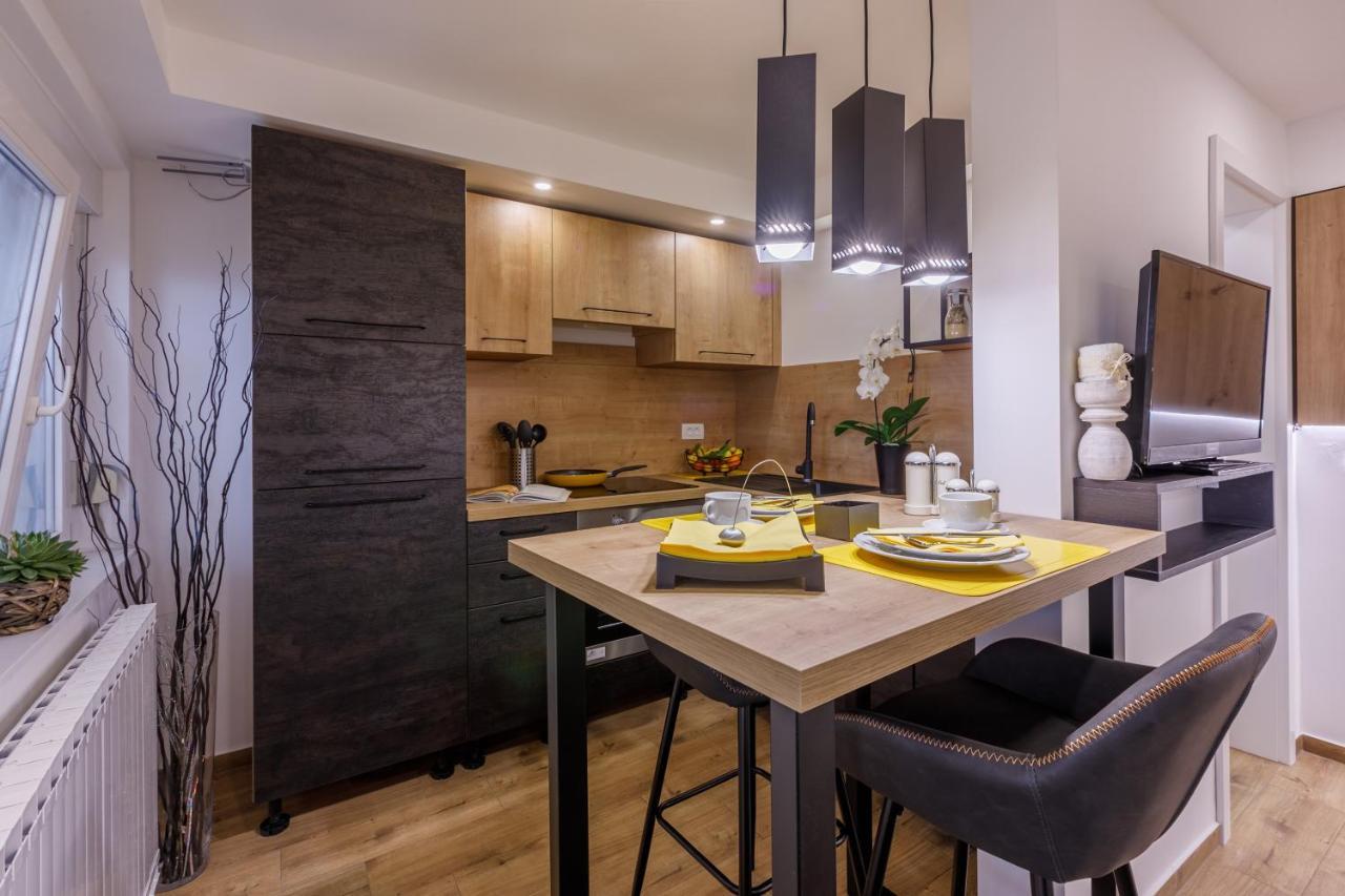 Apartmani Visnja Crikvenica Exterior foto